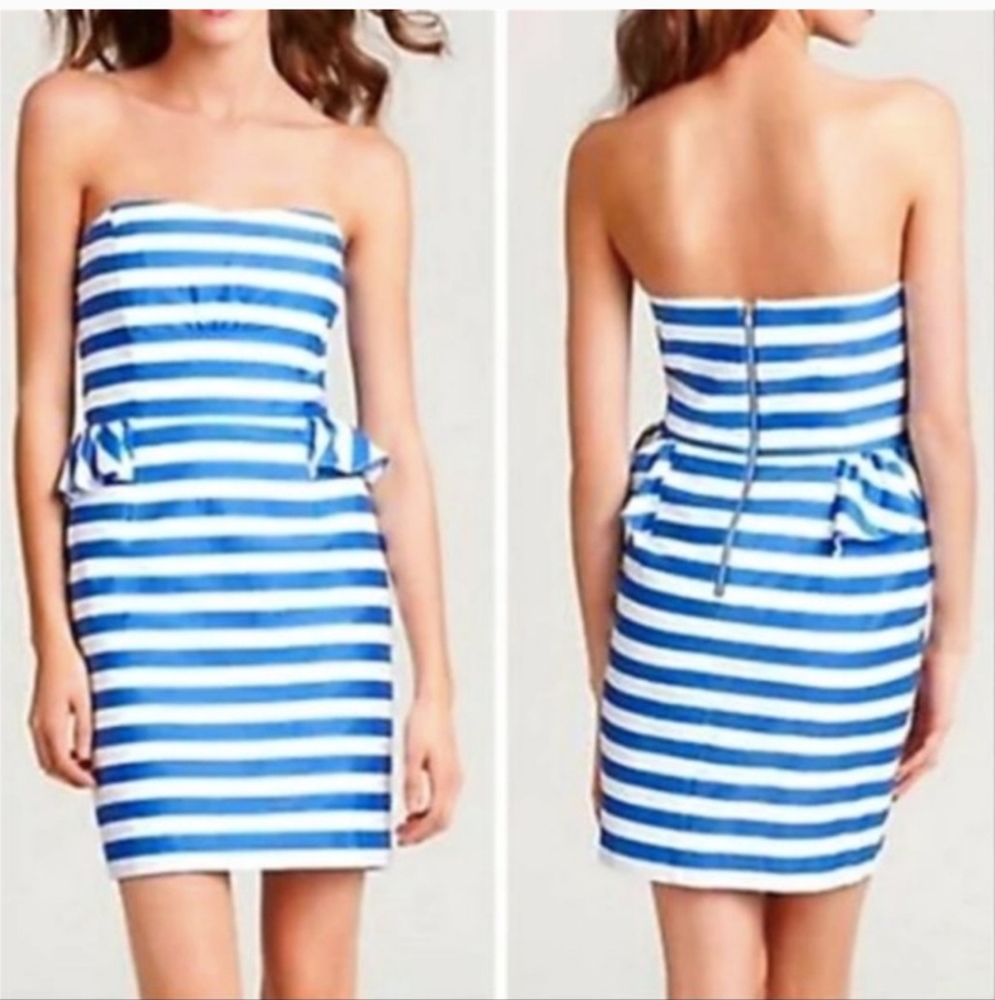 Blue and White Striped Woman Dress Lilly Pulitzer Size 10